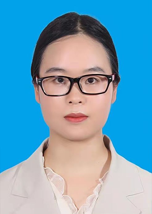 杨迎霞-专职律师
